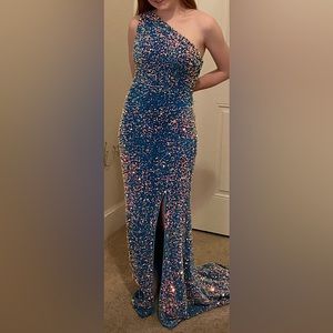 Prom/Homecoming/Formal gown